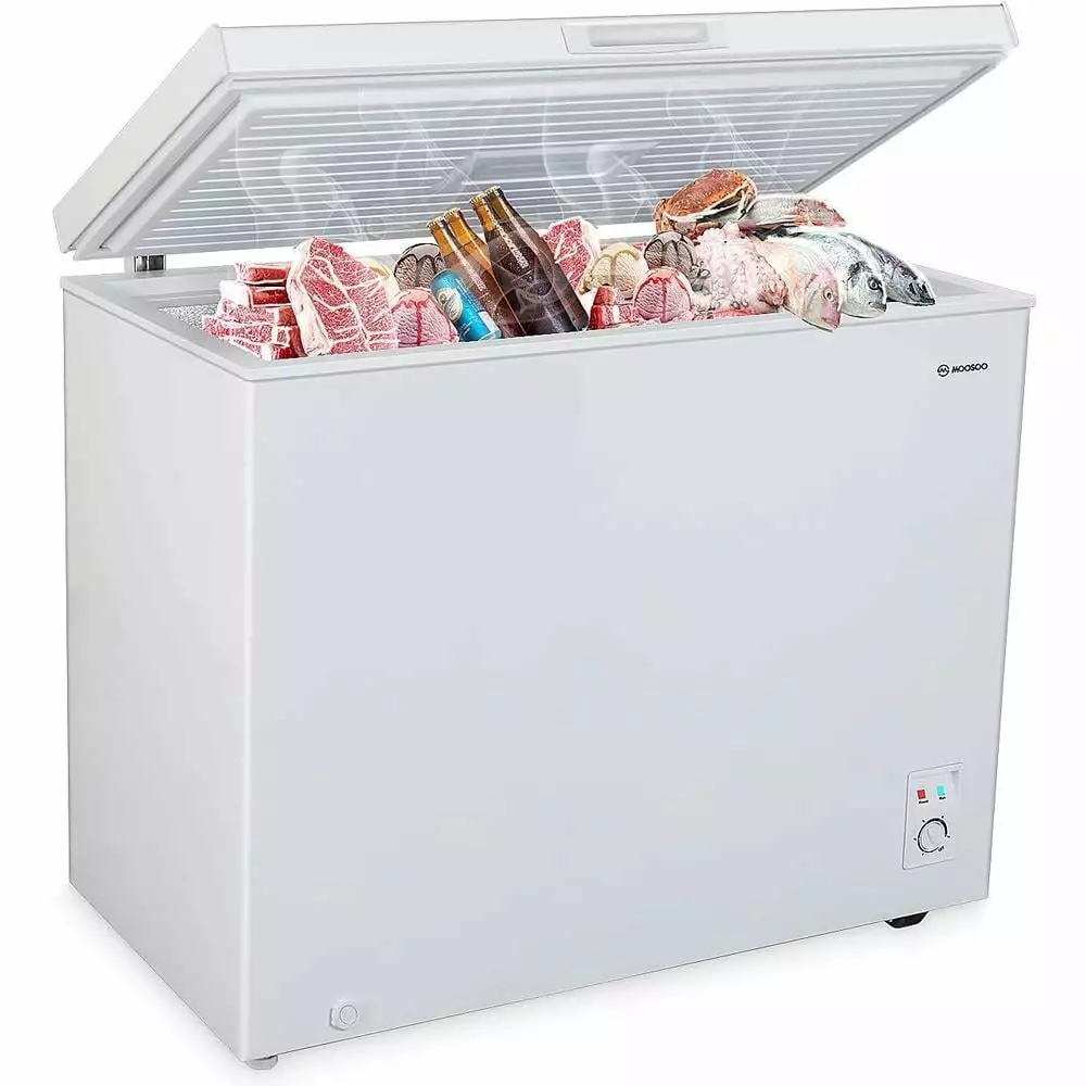 MOOSOO 7.0 Cu Ft Deep Freezer. 5 Temp Settings. Energy Saving Chest Freezer